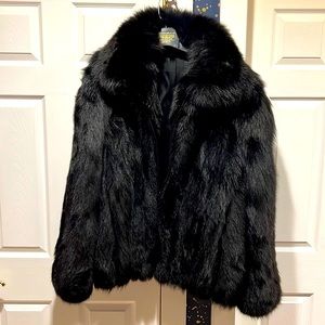 Mens - Mid length Black Fox Fur.